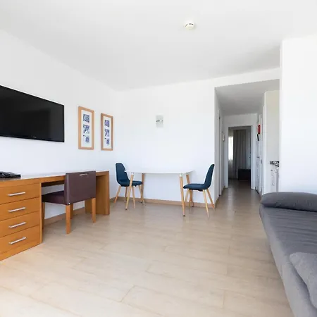 Hesperia Bristol Playa Апартаменты Коральео