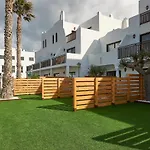 شقة Hesperia Bristol Playa *